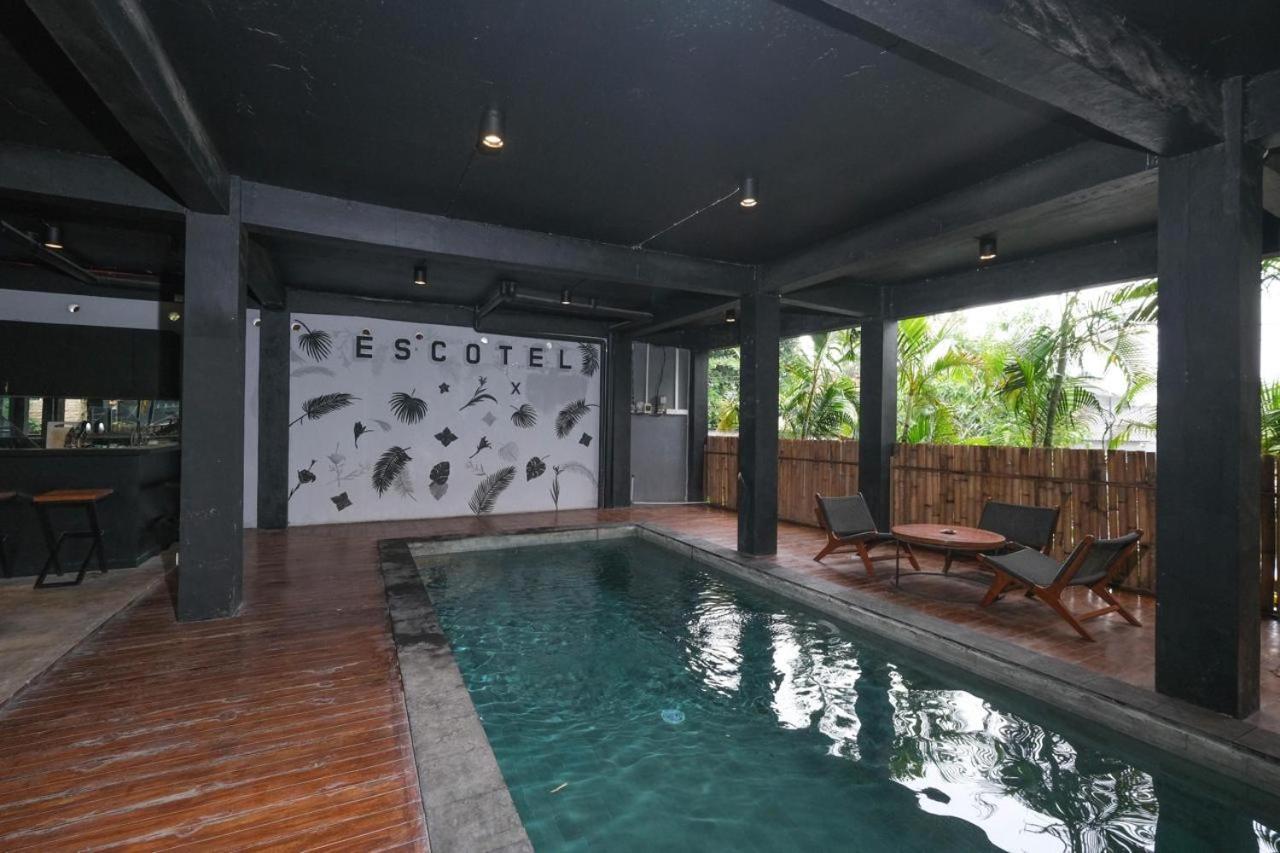 Escotel Krisnantara Canggu Kültér fotó