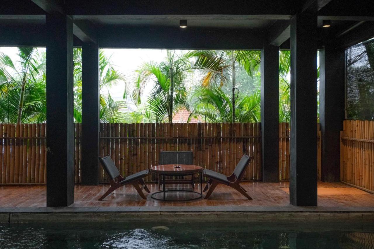 Escotel Krisnantara Canggu Kültér fotó
