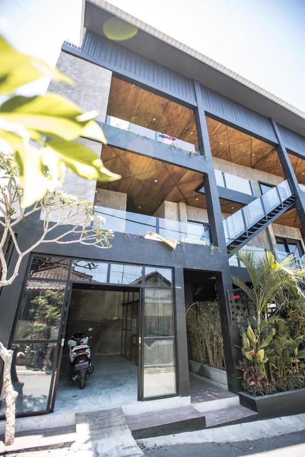 Escotel Krisnantara Canggu Kültér fotó